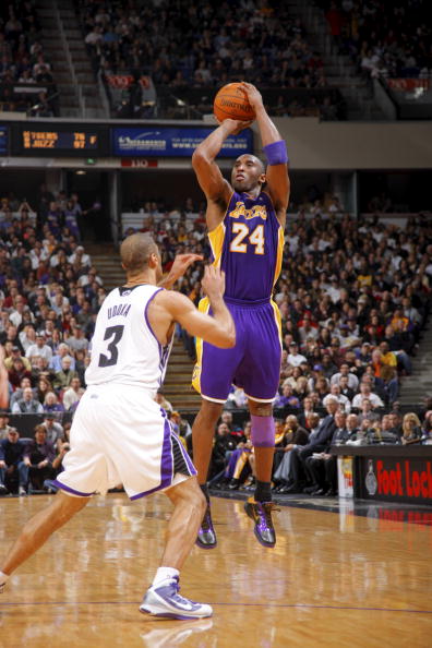 媒体人：火箭问题不是关键球 而是为啥领先两位数 末节总打成这样（媒体人：火箭症结不在关键球，而是为何末节总把两位数领先打没了）