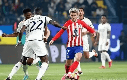 曼城VS水晶宫：赖因德斯坐镇，福登领衔进攻，哈兰德携谢尔基冲锋（曼城迎战水晶宫：赖因德斯掌舵中场，福登统帅进攻，哈兰德与谢尔基并肩冲锋）